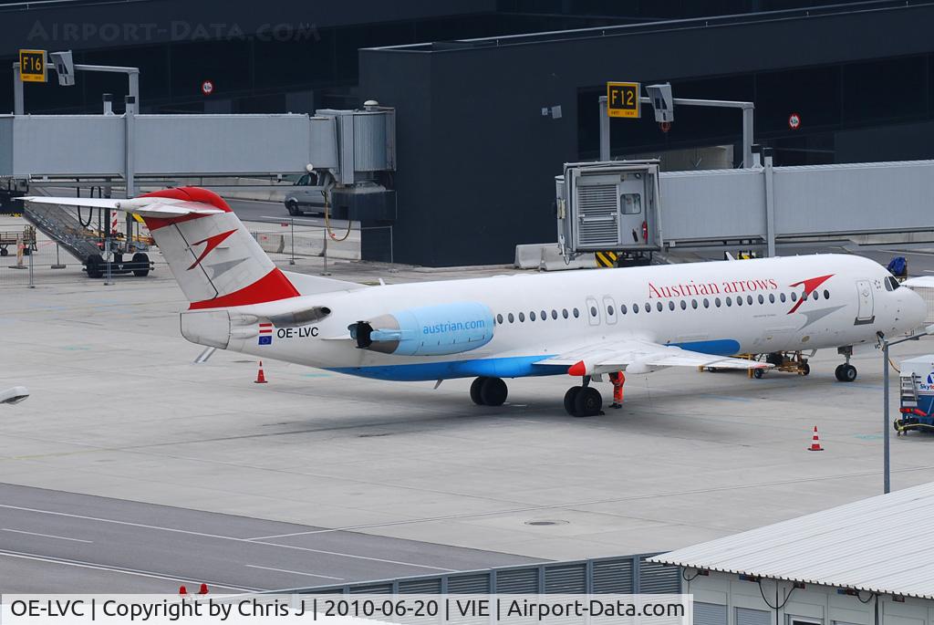 OE-LVC, 1993 Fokker 100 (F-28-0100) C/N 11446, Austrian arrows Fokker 100