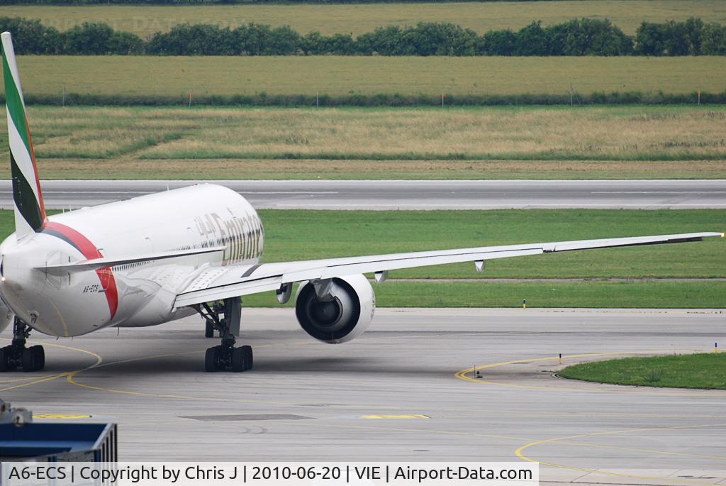 A6-ECS, 2009 Boeing 777-31H/ER C/N 38980, Emirates Boeing 777-31HER