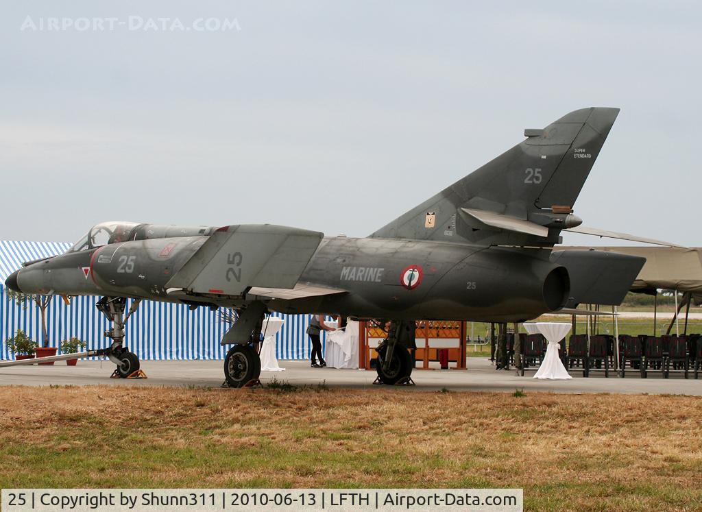 25, Dassault Super Etendard C/N 25, Displayed Super Etendard at the VIP area...