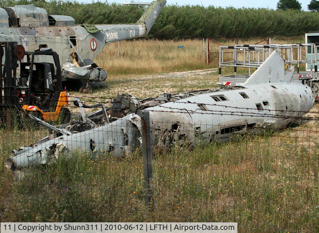 11, Dassault Etendard IV.M C/N 11, Dumped Etendard IVM @ the fire dump of the LFTH Navy Base