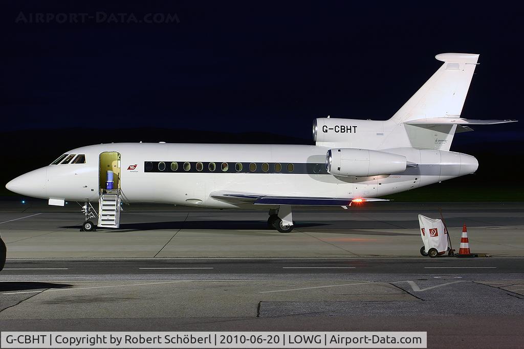 G-CBHT, 1999 Dassault Falcon 900LX C/N 48, G-CBHT is waiting for Sir Elton John