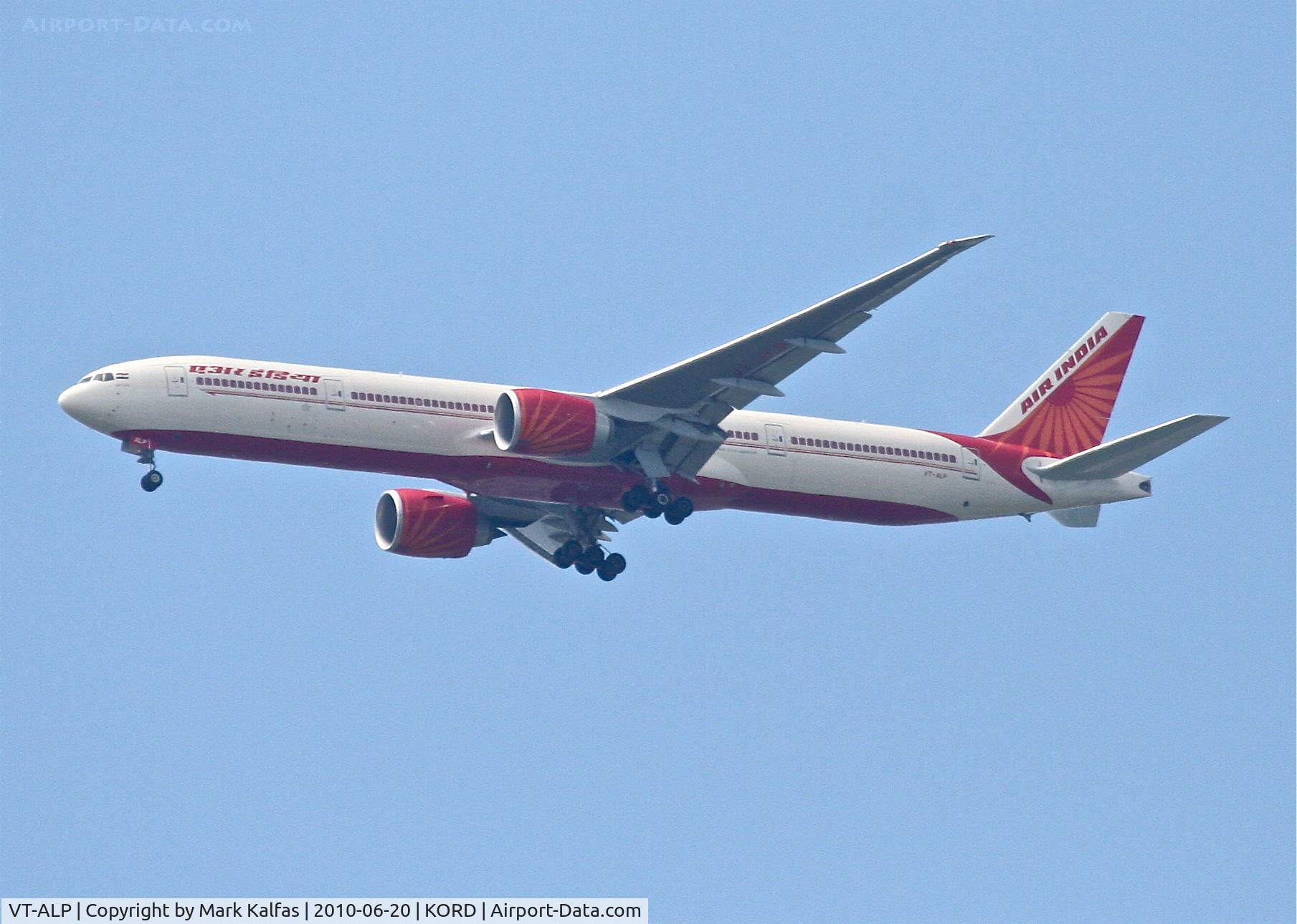 VT-ALP, 2009 Boeing 777-337/ER C/N 36314, Air India Boeing 777-337ER, an approach RWY 10 KORD from EDDF (Frankfurt)..