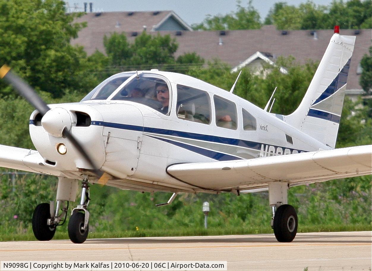 N9098G, 1985 Piper PA-28-161 Warrior II C/N 28-8616024, TRAVEL EXPRESS, Piper PA-28-161 Warrior II, departing RWY 11 06C (Schaumburg, IL) for a local sight seeing flight on Fathers Day.