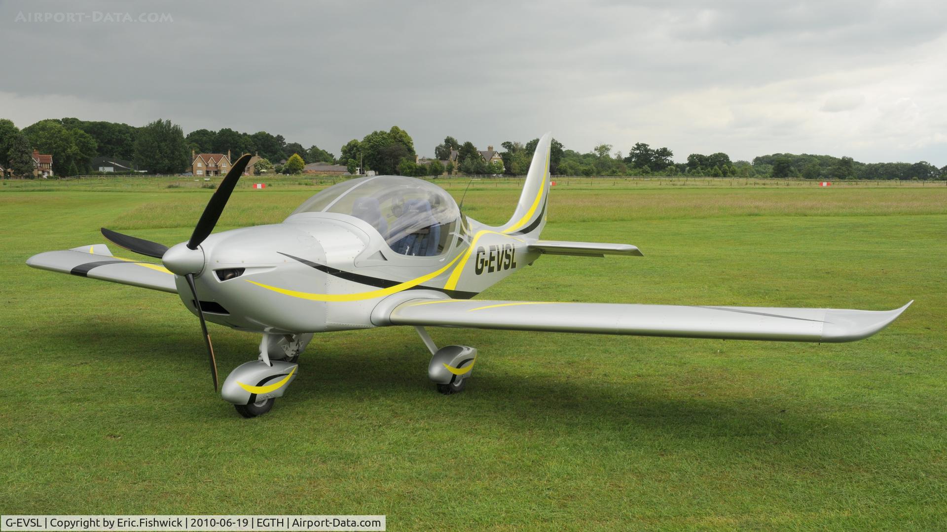 G-EVSL, 2009 Aerotechnik EV-97 Eurostar SL C/N LAA 315B-14891, 3. EVSL at Shuttleworth Collection Evening Air Display & LAA Party in the Park June 2010