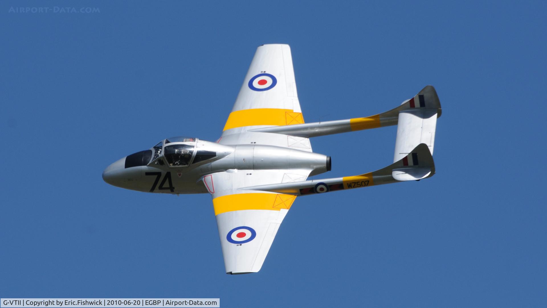 G-VTII, 1954 De Havilland DH-115 Vampire T.11 C/N 15127, 41. WZ507 at The Cotswold Air Show June 2010