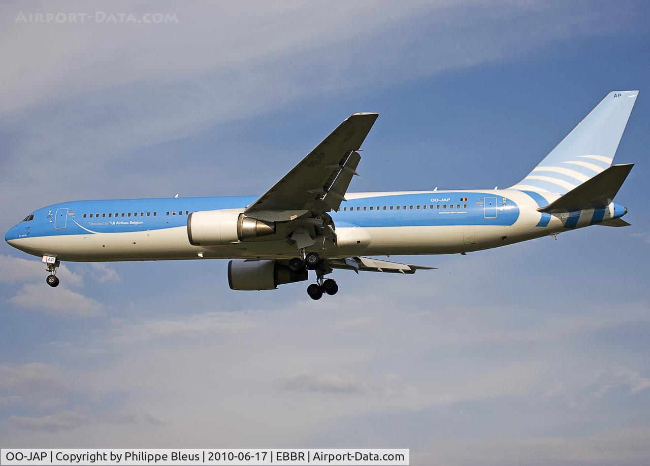 OO-JAP, 2001 Boeing 767-38E/ER C/N 30840, Short final rwy 02. Recent acquisition (mid-2009), combining JetAirFly aircraft and cockpit crew with mixed JetAir/Thomas Cook cabin crew under an anonymous livery. Constant shuttle between Brussels and the Carribbean + some extra's.