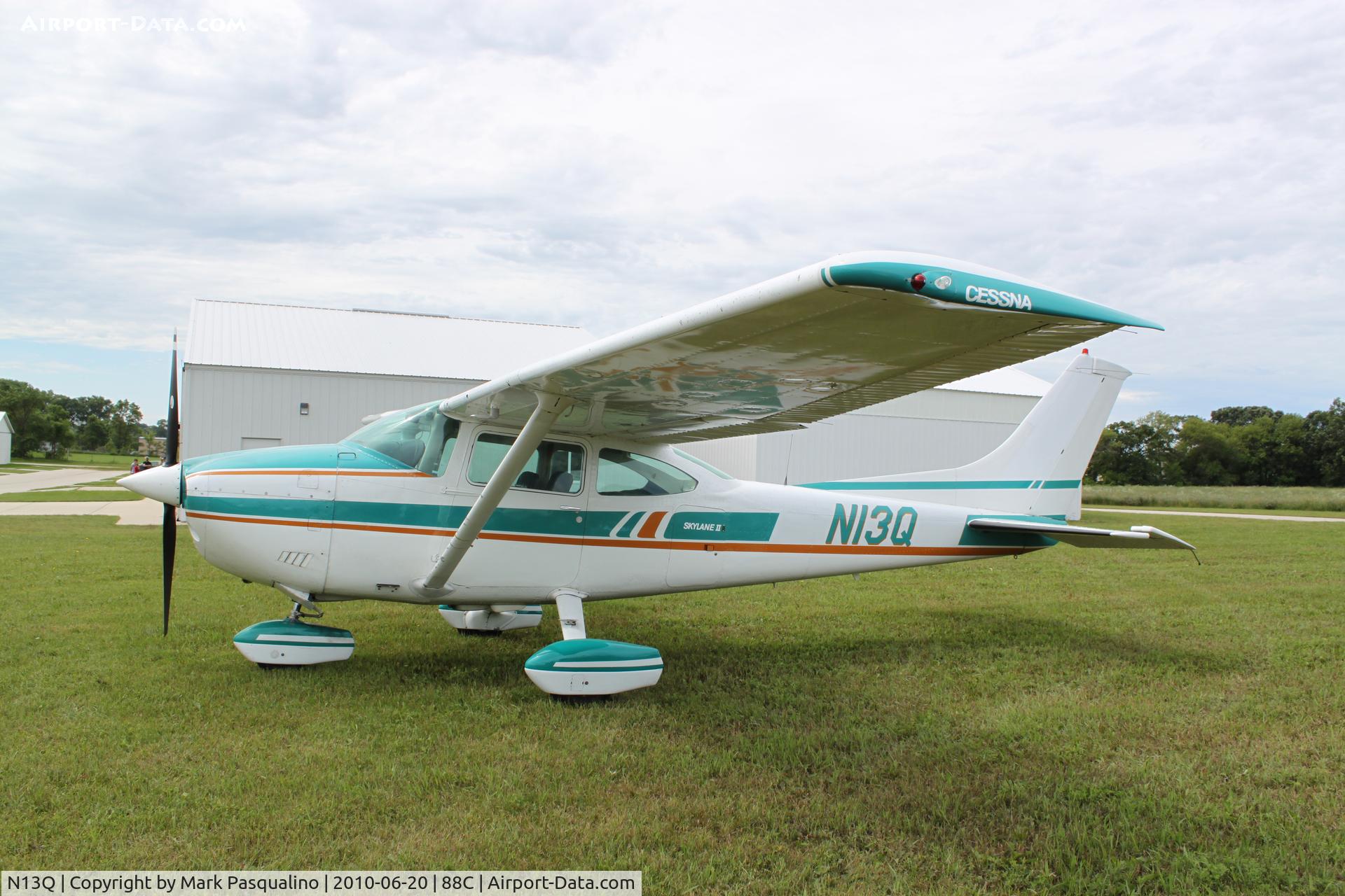 N13Q, 1979 Cessna 182Q Skylane C/N 18266815, Cessna 182Q
