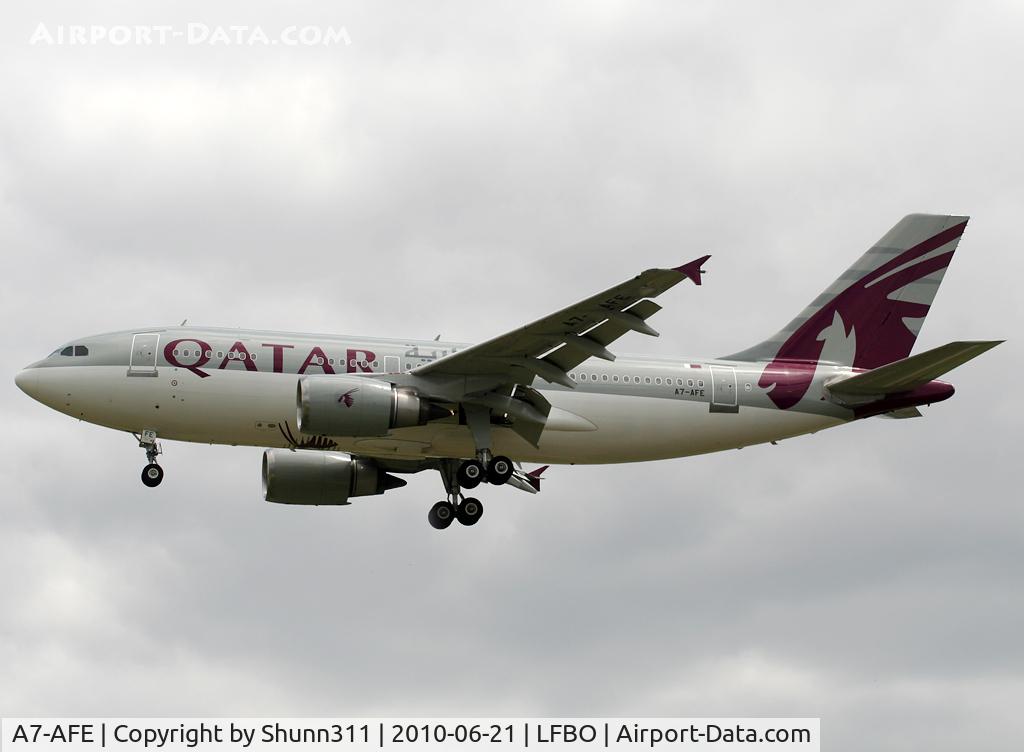 A7-AFE, 1993 Airbus A310-308 C/N 667, Landing rwy 32L as 