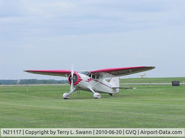 N21117, 1939 Stinson SR-9C Reliant C/N 5371, Parked on the grass at Batavia.