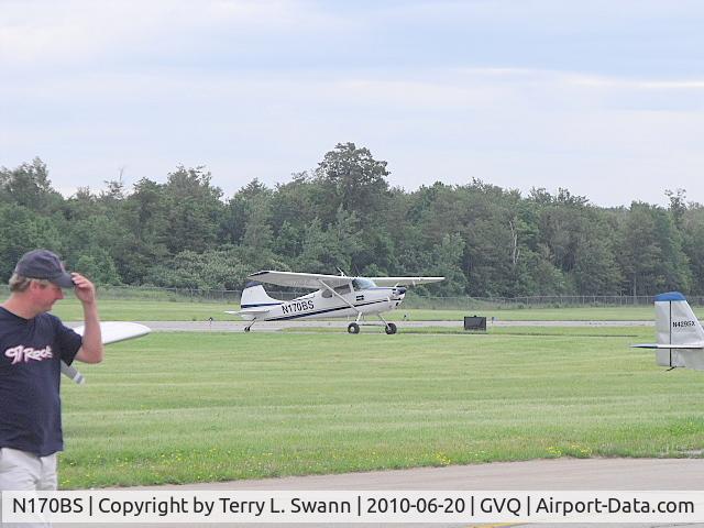 N170BS, 1954 Cessna 170B C/N 26214, Arriving at Batavia.