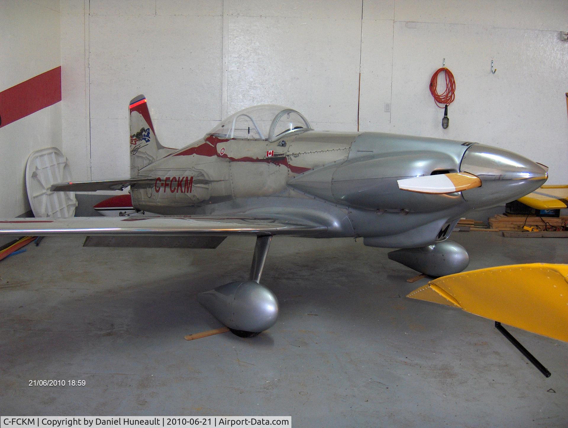 C-FCKM, 2004 Mustang Aeronautics Midget Mustang MM-1 C/N 909, june 2010