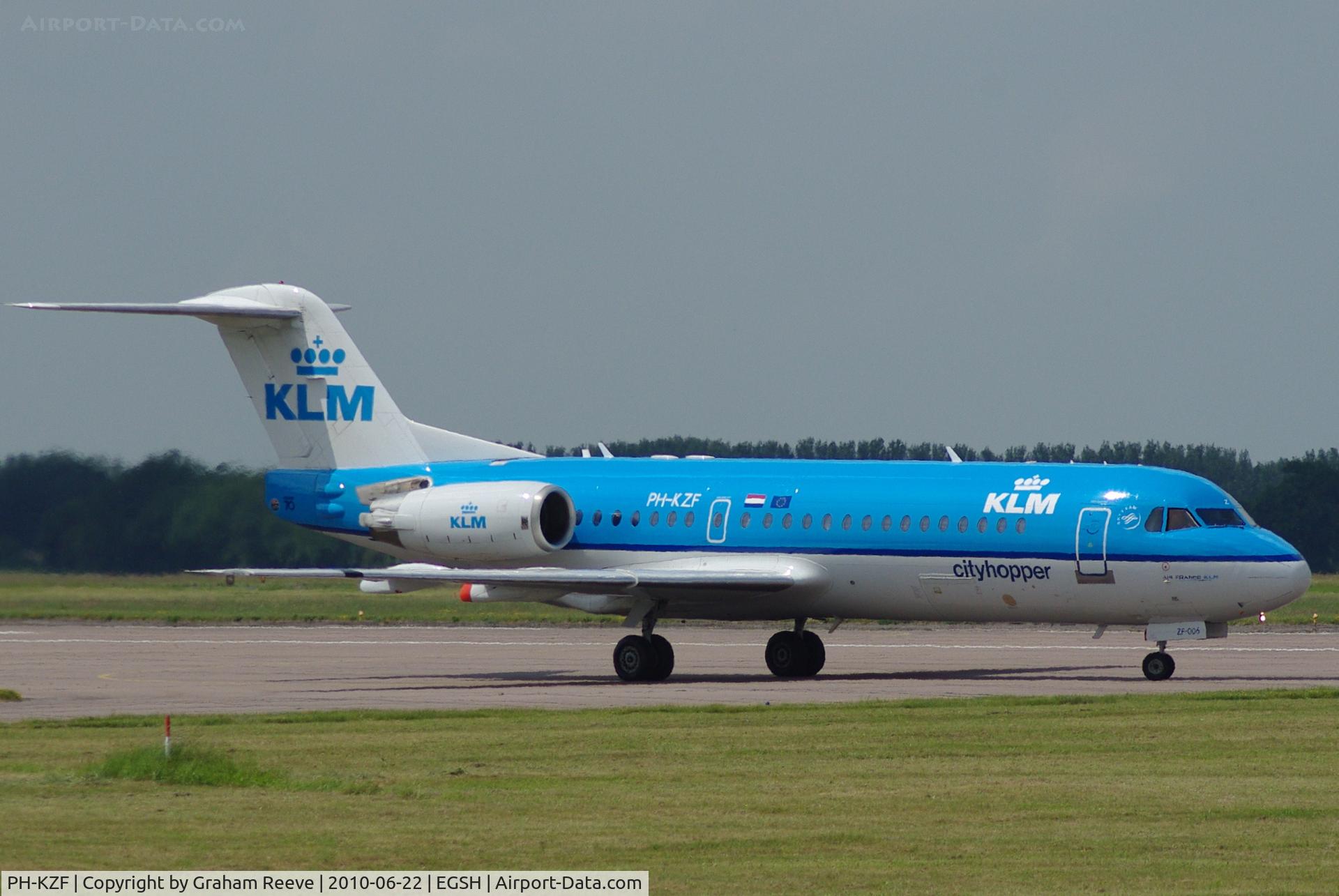 PH-KZF, 1996 Fokker 70 (F-28-0070) C/N 11577, About to depart from Norwich.