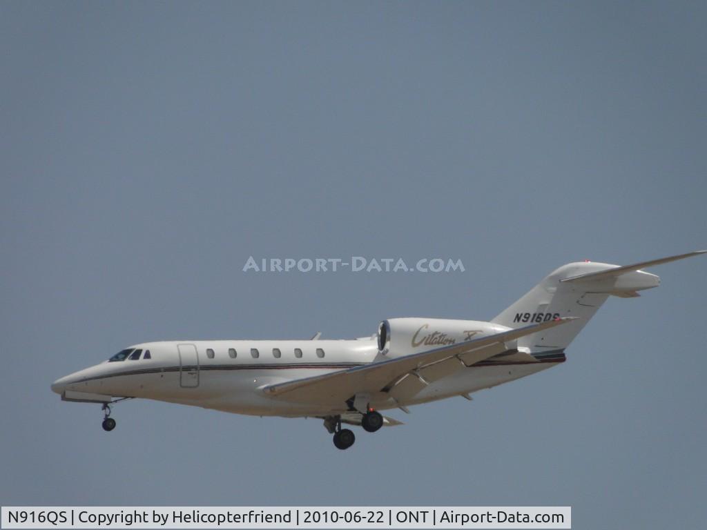 N916QS, 2000 Cessna 750 Citation X C/N 750-0116, On final to Runway 26R Ontario