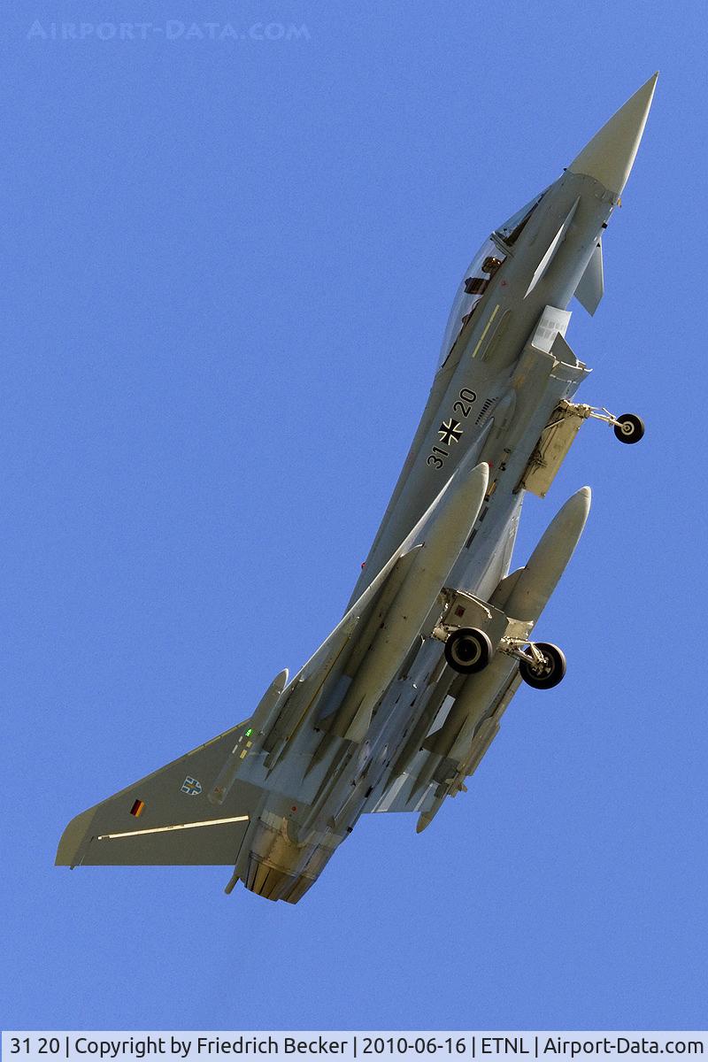 31 20, Eurofighter EF-2000 Typhoon S C/N AS013, EF2000 Typhoon breaks for landing