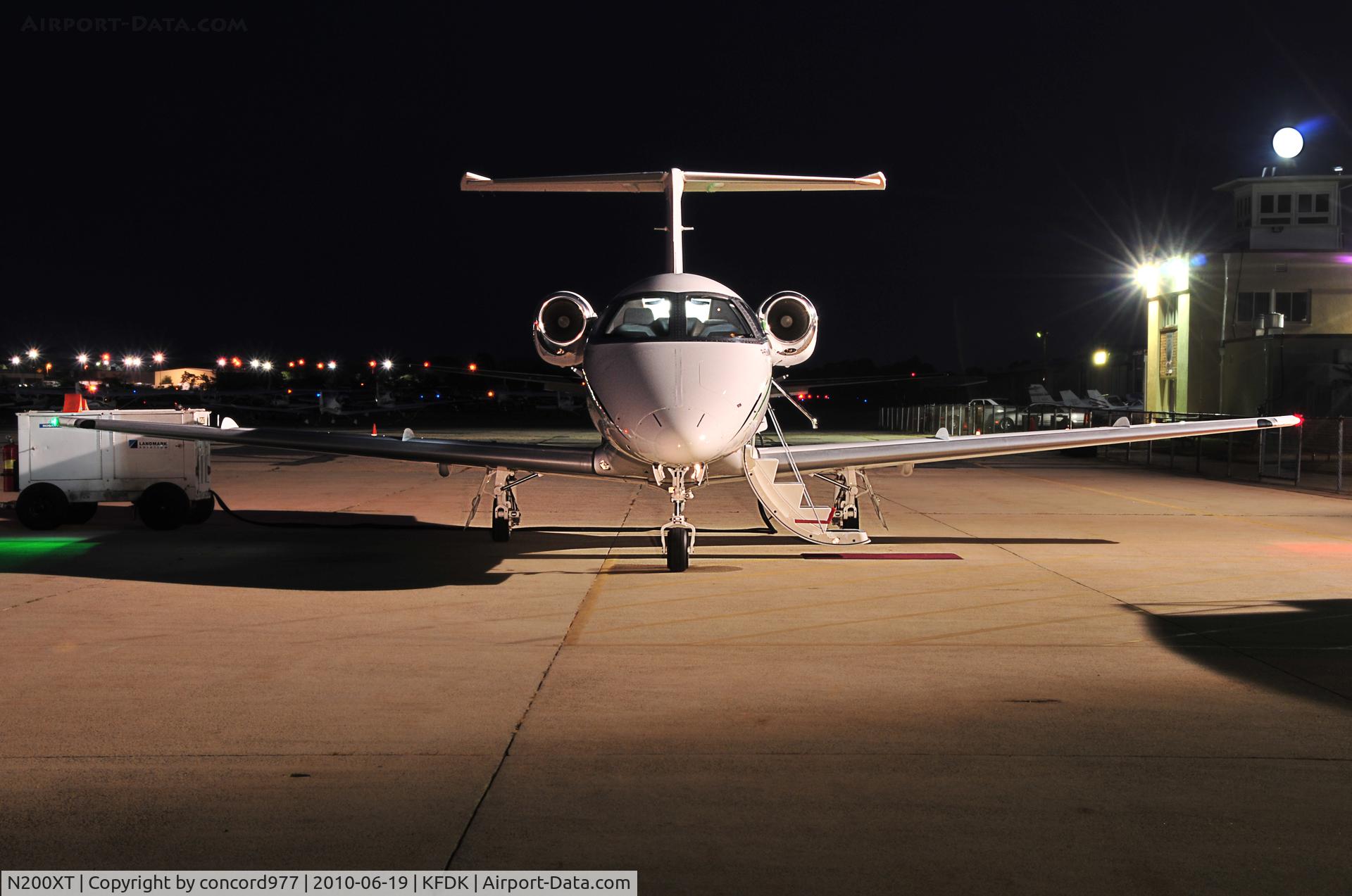 N200XT, 2009 Embraer EMB-500 Phenom 100 C/N 50000029, Seen at KFDK on 6/19/2010