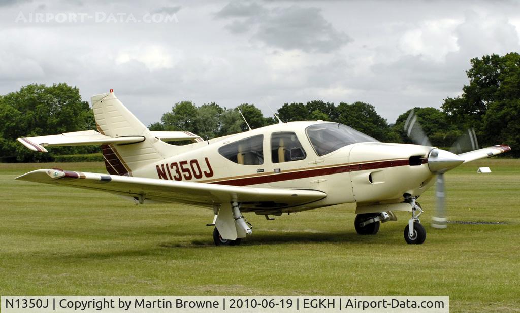 N1350J, 1976 Rockwell International 112B Commander C/N 516, Shot at EGKH