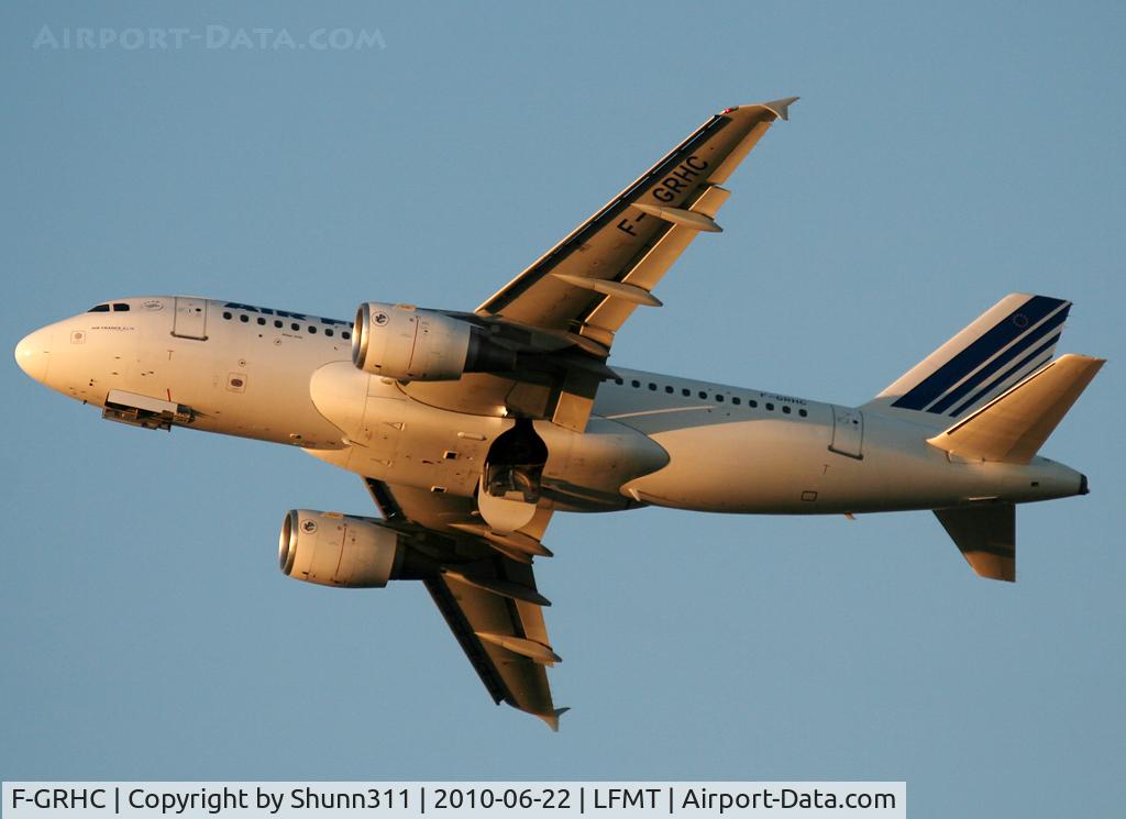 F-GRHC, 1999 Airbus A319-111 C/N 998, On take off for ORY