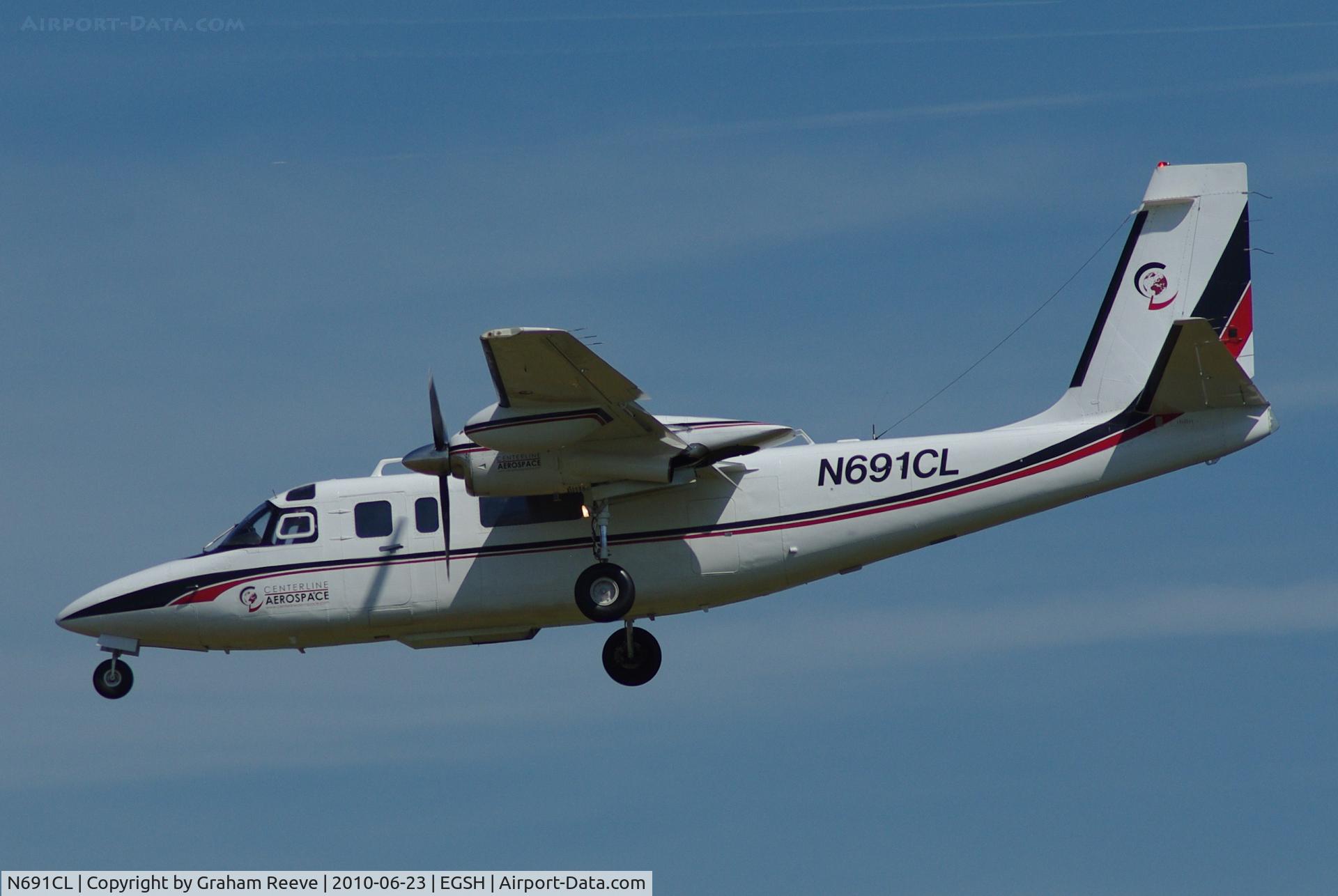 N691CL, 1973 Rockwell 690 Turbo Commander C/N 11058, Landing at Norwich.