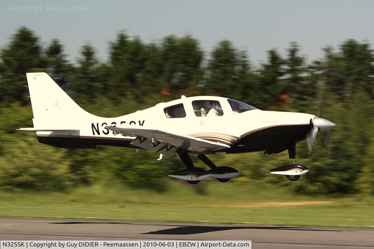 N325SK, 2005 Lancair LC41-550FG C/N 41528, LANDING