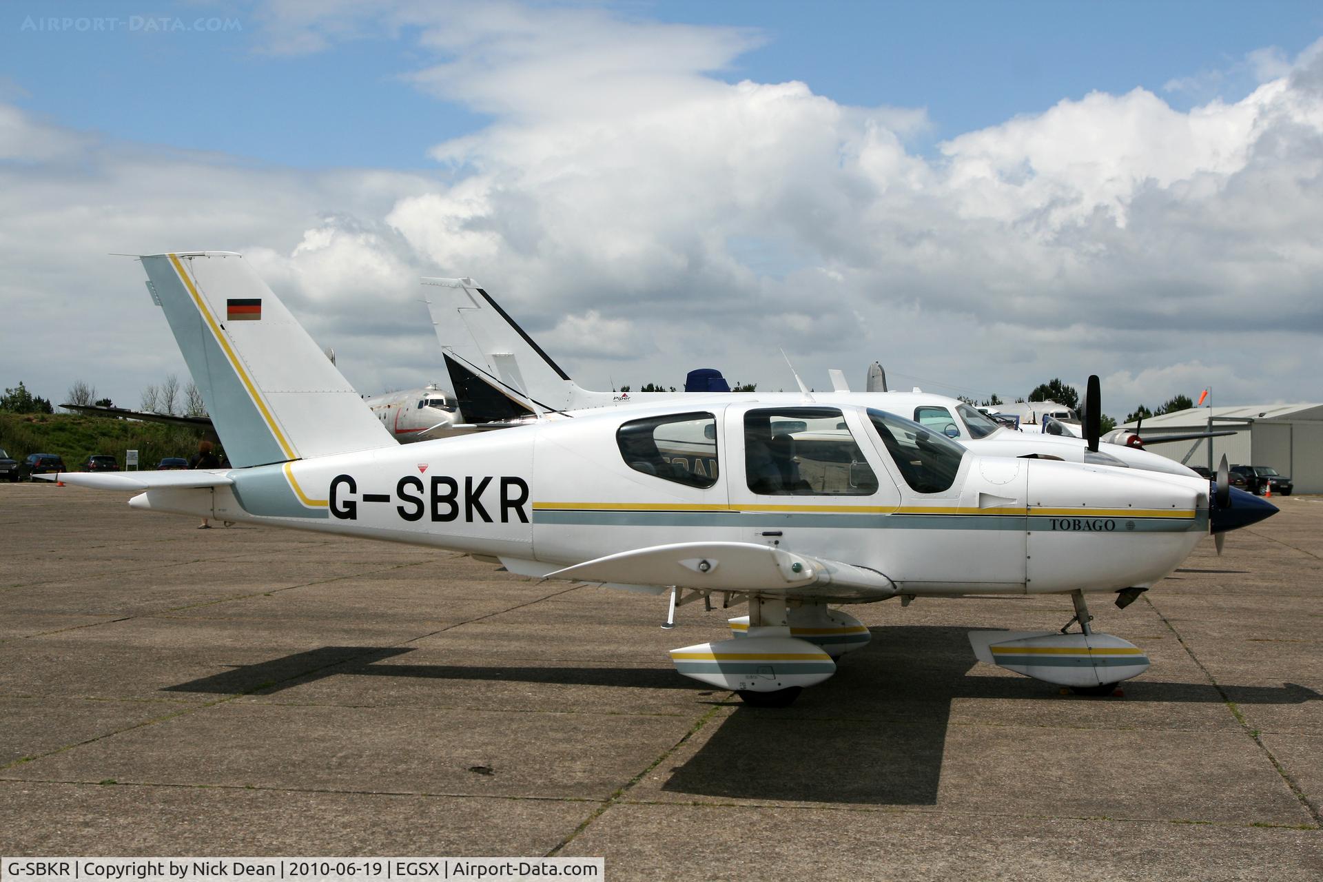 G-SBKR, 1990 Socata TB-10 Tobago C/N 1077, EGSX