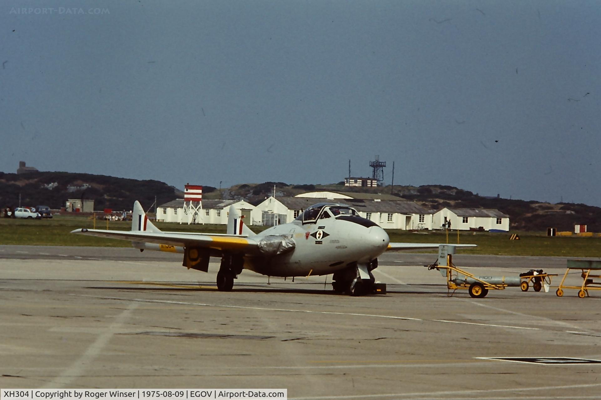 XH304, 1955 De Havilland DH-115 Vampire T.11 C/N 15658, Half of the Vintage Pair display team at the RAF Valley Airshow 1975. The other aircraft in the pair was Gloster Meteor T.7 WF791.