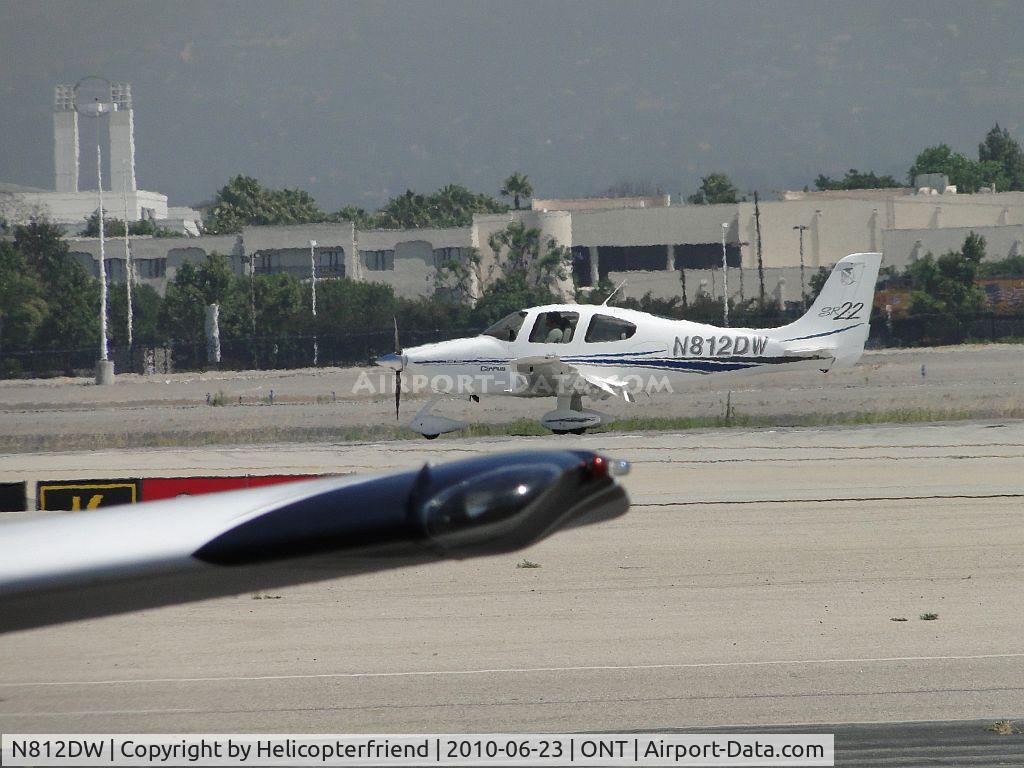 N812DW, 2001 Cirrus SR22 C/N 0124, Just landed and taxiing to the parking area