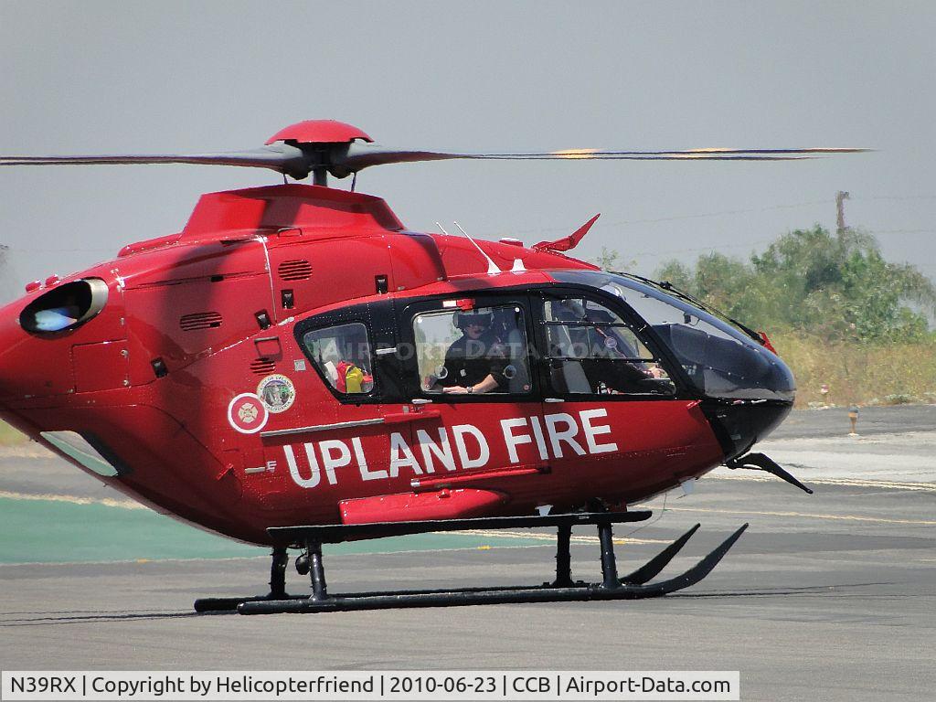 N39RX, 2009 Eurocopter EC-135P-2+ C/N 0850, Checking the runway before lift off