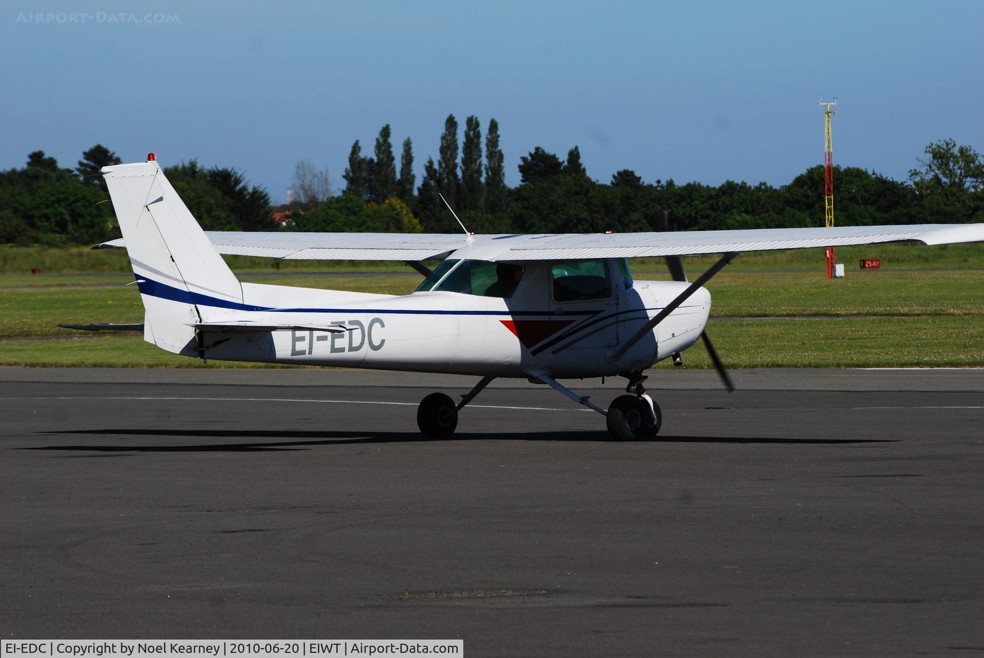 EI-EDC, 1981 Reims FA152 Aerobat C/N 0376, *
