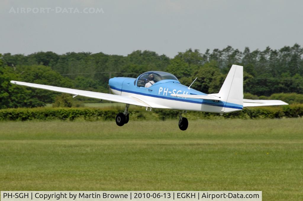 PH-SGH, Slingsby T-67C Firefly C/N 2100, SHOT AT HEADCORN