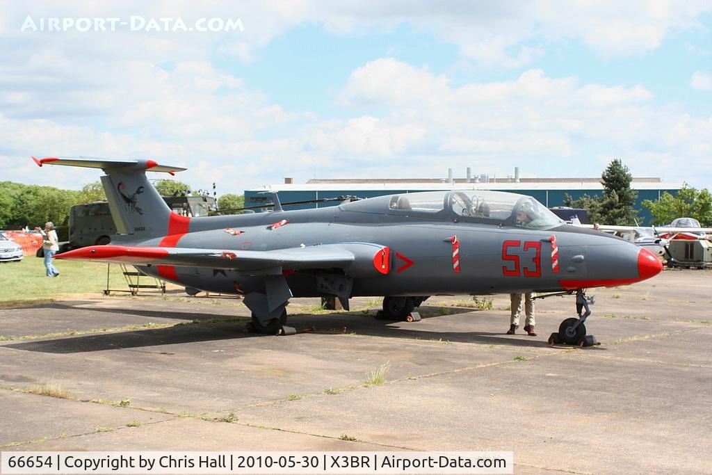 66654, Aero L-29 Delfin C/N 395189, Aero L-29 Delphin. This sat in a field at Rosehill, Shropshire for several weeks before moving to Bruntingthorpe