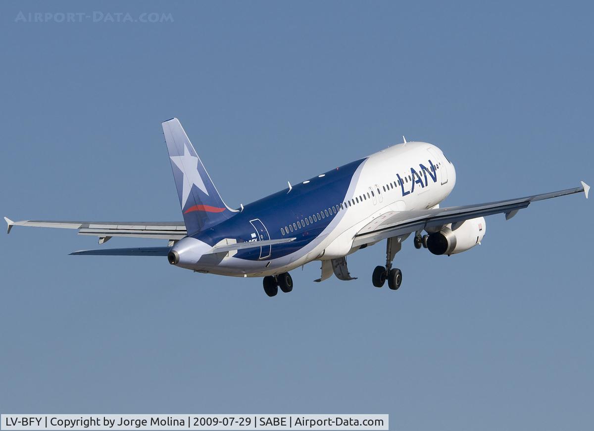 LV-BFY, 2002 Airbus A320-233 C/N 1858, 