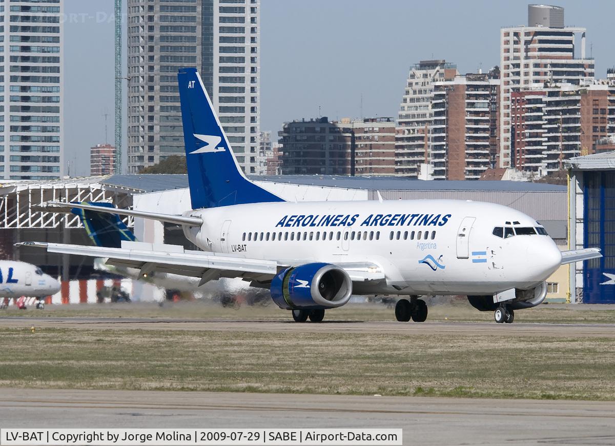 LV-BAT, 1994 Boeing 737-5H6 C/N 27356, Landing on RWY 31.