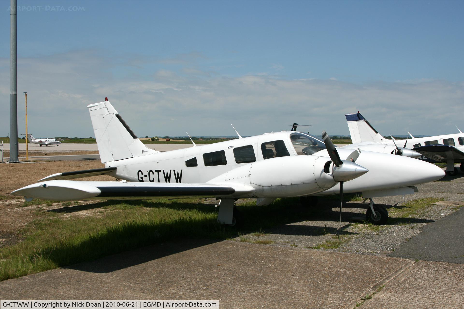 G-CTWW, 1979 Piper PA-34-200T Seneca II C/N 34-7970191, EGMD