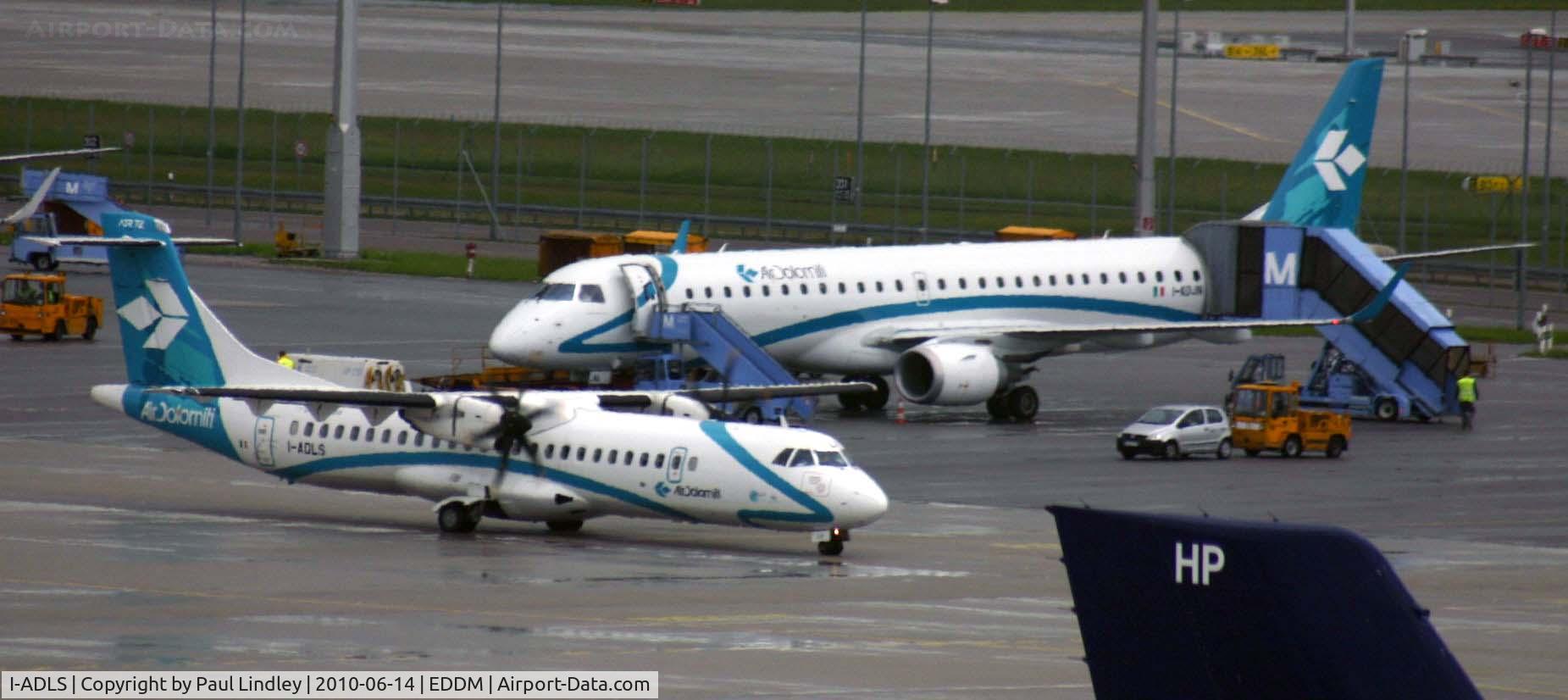 I-ADLS, 2000 ATR 72-212A C/N 634, passing a sister ship