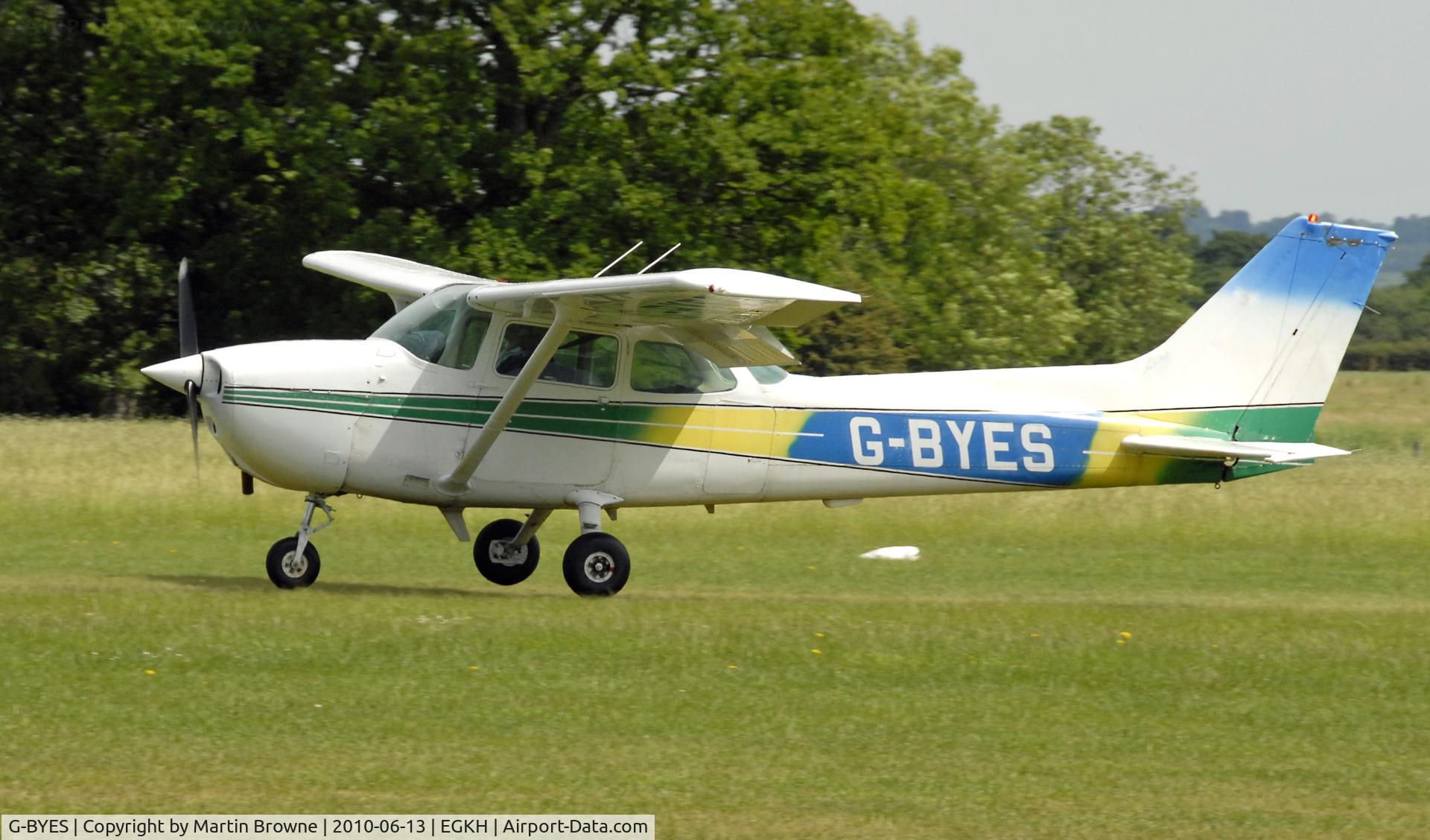 G-BYES, 1981 Cessna 172P C/N 172-74514, SHOT AT HEADCORN