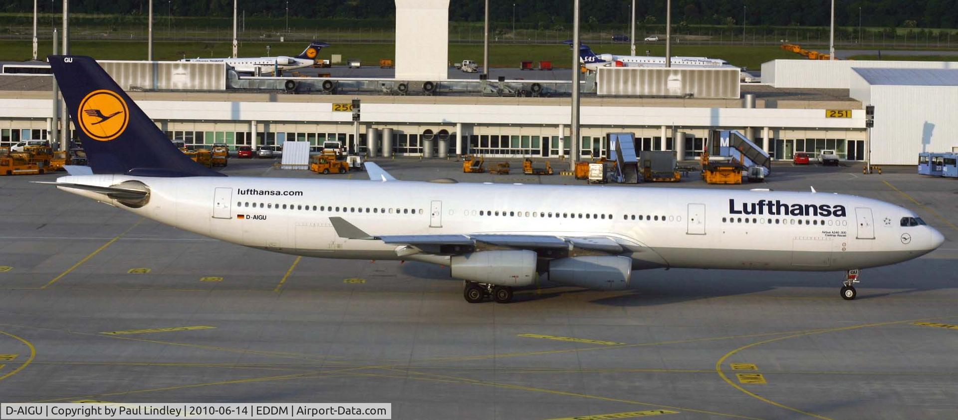D-AIGU, 2000 Airbus A340-313 C/N 321, Off on another long-haul