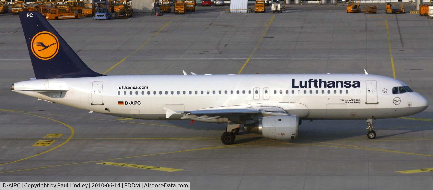 D-AIPC, 1989 Airbus A320-211 C/N 0071, quick trip away
