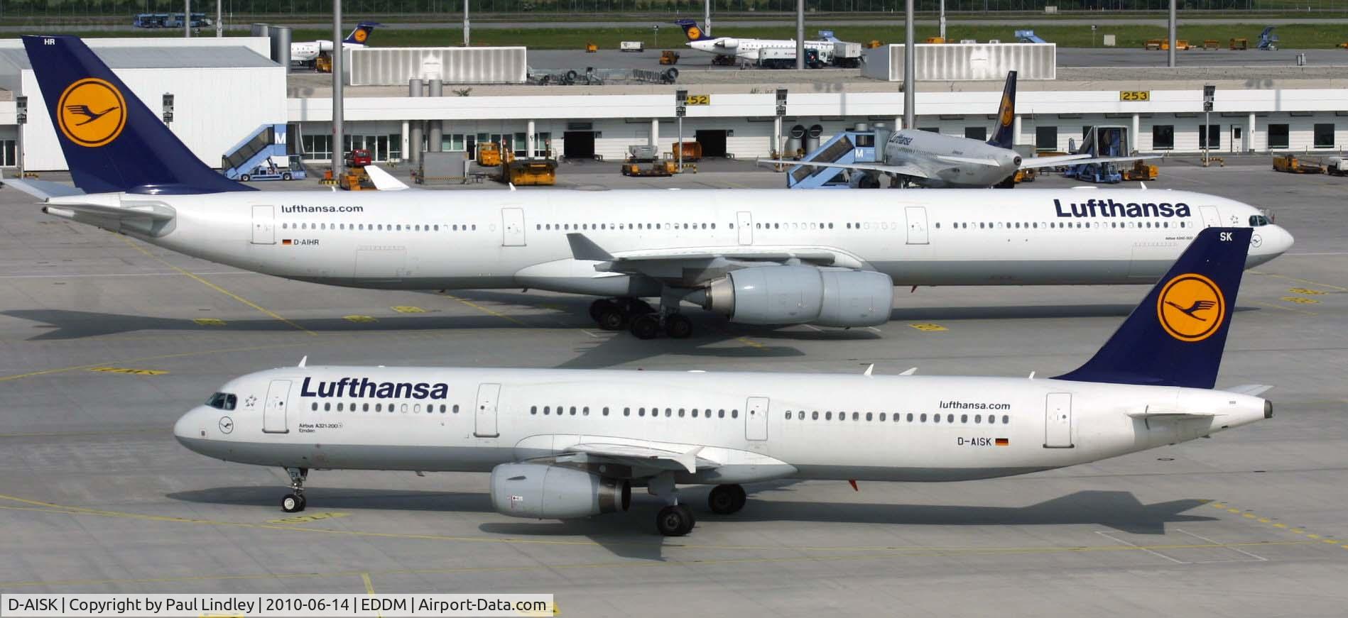 D-AISK, 2008 Airbus A321-231 C/N 3387, Mine's bigger than yours !