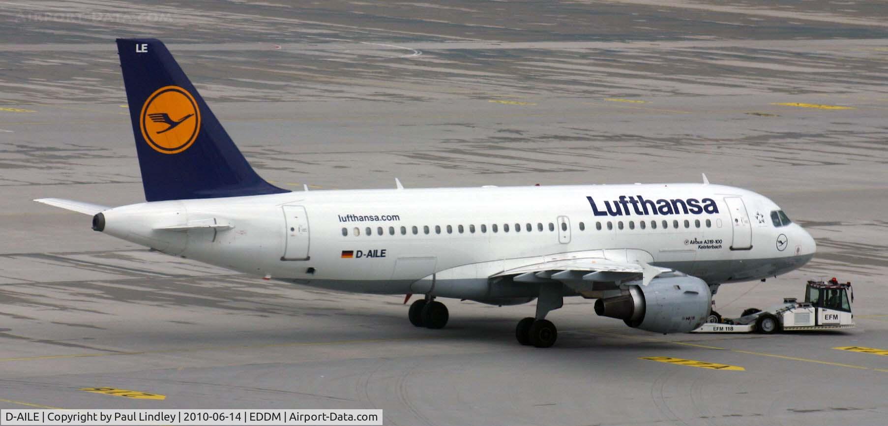 D-AILE, 1996 Airbus A319-114 C/N 627, Pushback for another short hop