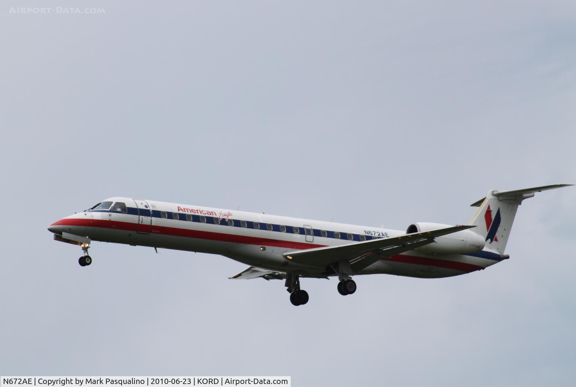 N672AE, 2004 Embraer ERJ-145LR (EMB-145LR) C/N 145794, EMB-145LR