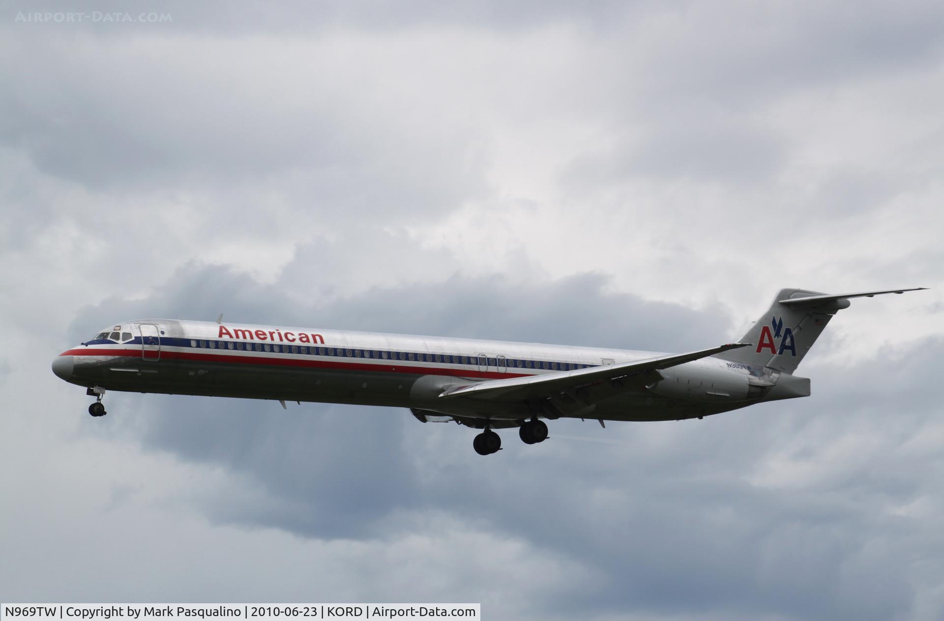 N969TW, 1999 McDonnell Douglas MD-83 (DC-9-83) C/N 53619, MD-83