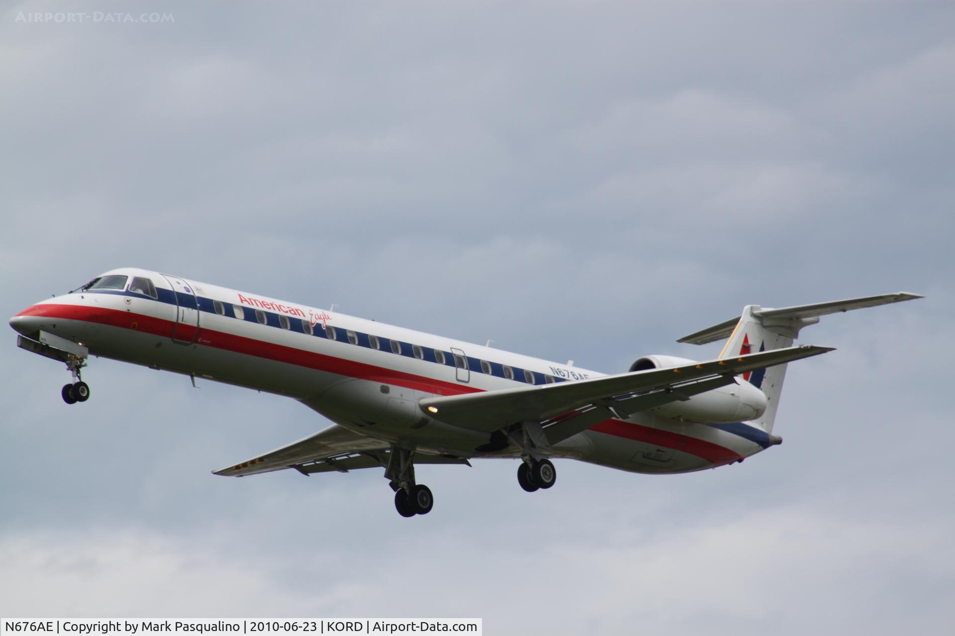 N676AE, 2004 Embraer ERJ-145LR (EMB-145LR) C/N 14500807, EMB-145LR