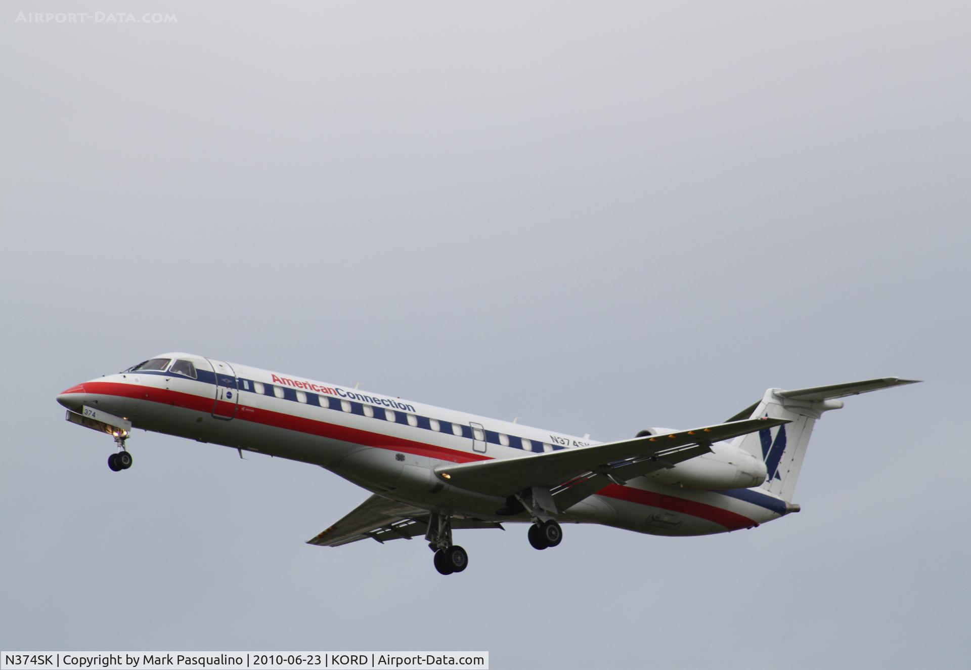 N374SK, 2001 Embraer ERJ-140LR (EMB-135KL) C/N 145544, EMB-135KL