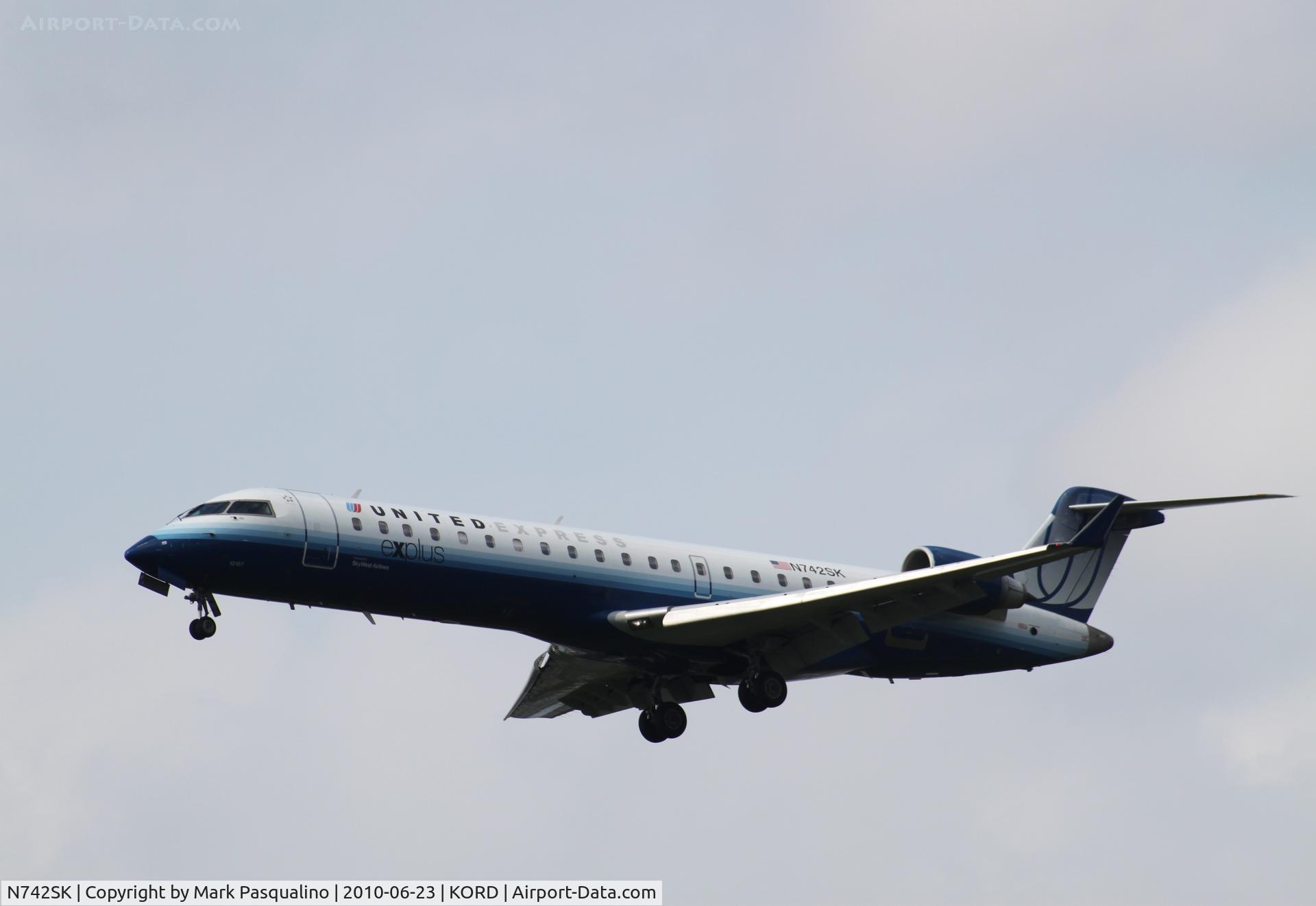 N742SK, 2005 Bombardier CRJ-701 (CL-600-2C10) Regional Jet C/N 10197, CL-600-2C10