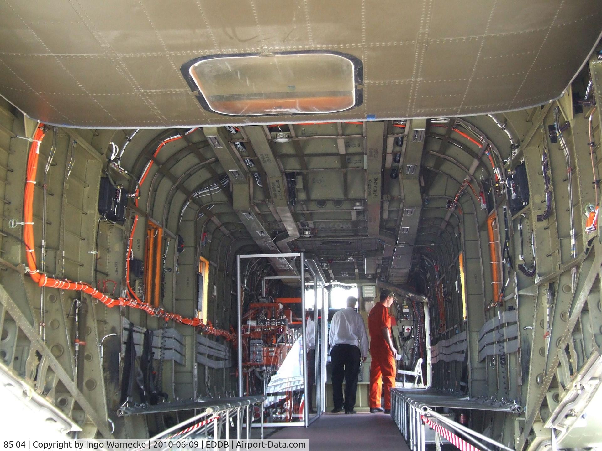 85 04, Sikorsky (VFW-Fokker) CH-53GA C/N V65-102, Sikorsky CH-53GA (German Advanced) of the German army aviation at ILA 2010, Berlin  #i