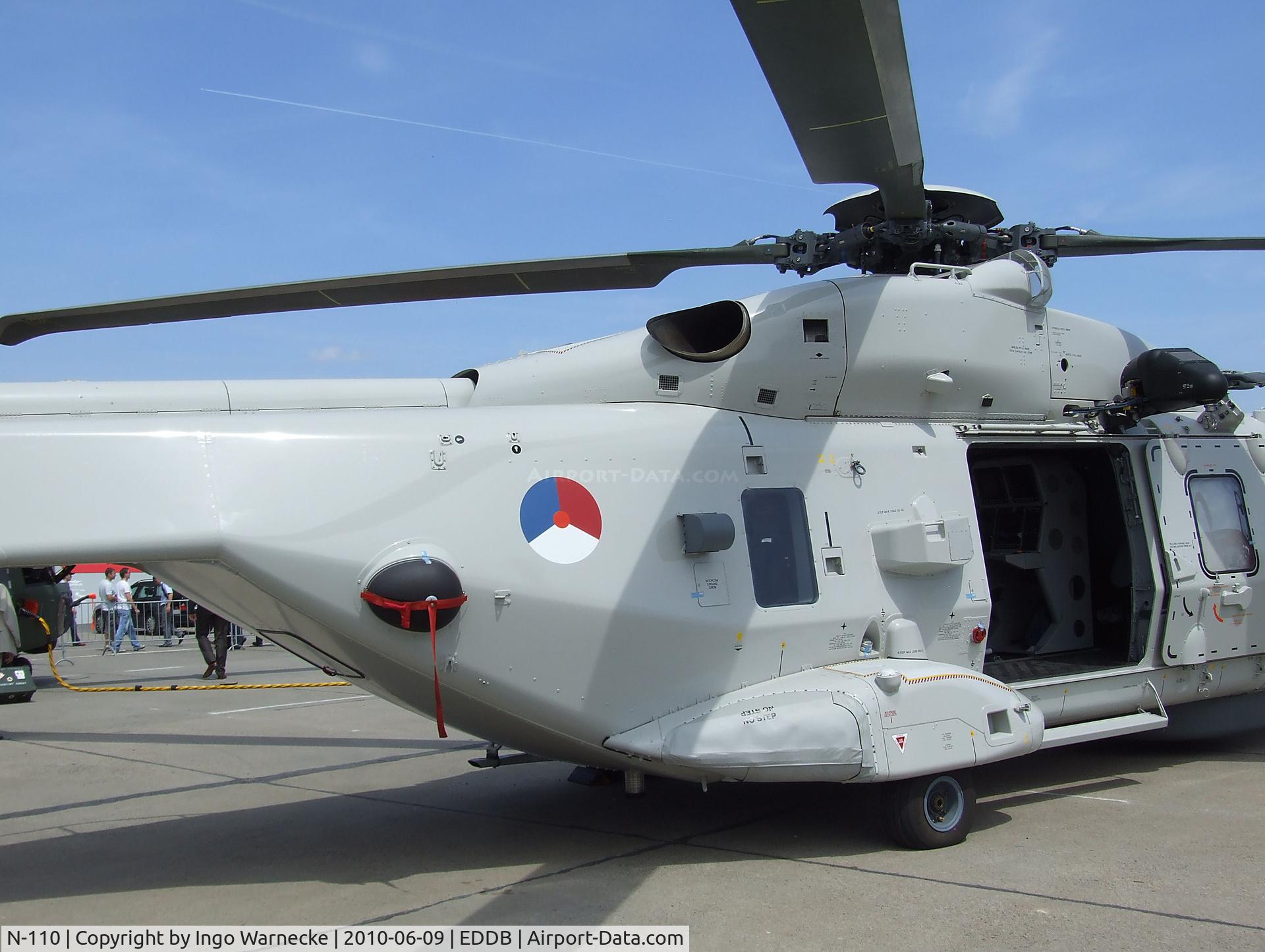 N-110, NHI NH-90 NFH Caiman C/N 1110, NHI NH90 NFH of the Dutch navy (Marine Luchtvaartdienst) at ILA 2010, Berlin