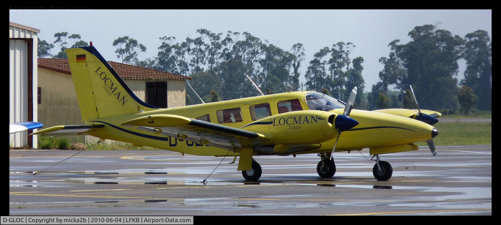 D-GLOC, 1978 Piper PA-34-200T Seneca II C/N 34-7870093, Parked.