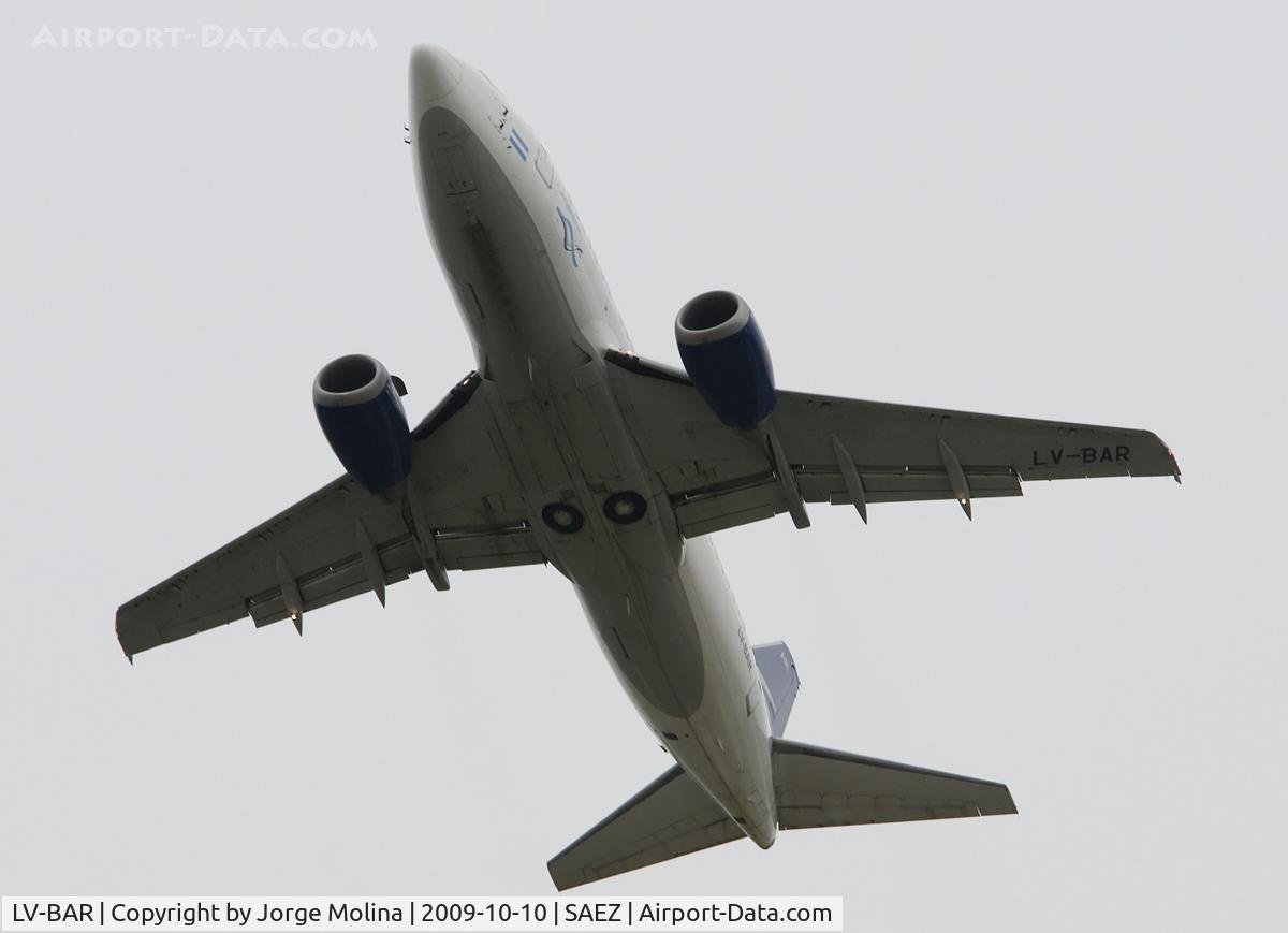 LV-BAR, 1993 Boeing 737-5H6 C/N 26450, Taking off RWY 35.