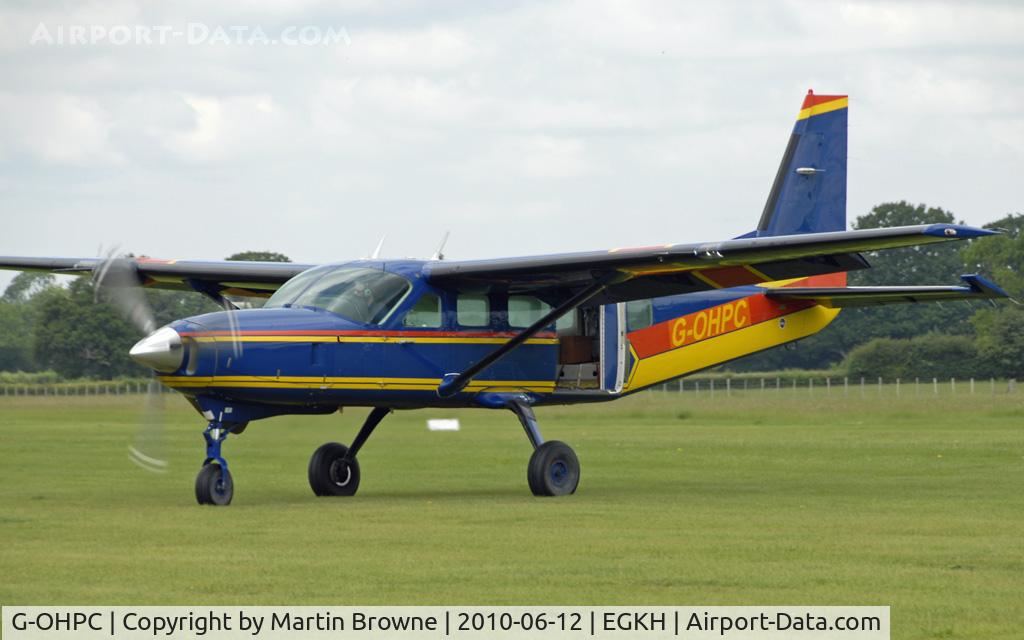 G-OHPC, 1992 Cessna 208 Caravan I C/N 20800224, SHOT AT HEADCORN