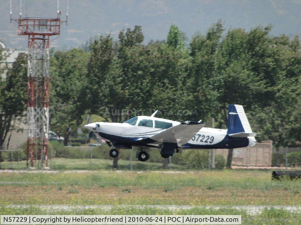 N57229, 1983 Mooney M20K C/N 25-0795, Taking off from 26R westbound